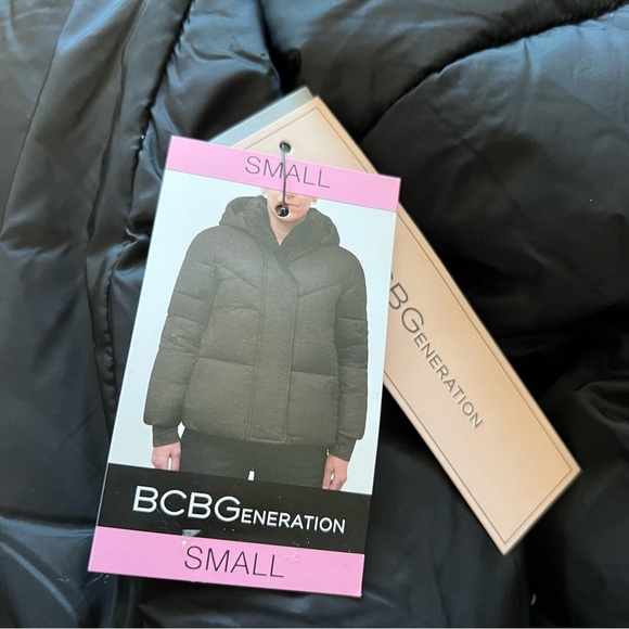NWT BCBG Ladies Black Puffer Jacket - Picture 14 of 16